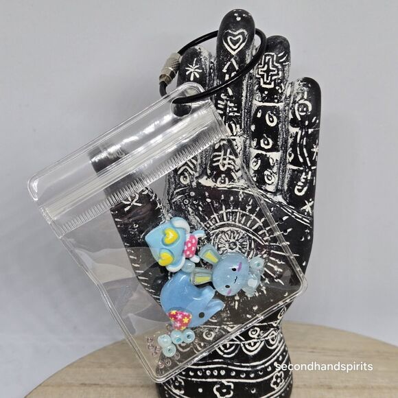 My Pretties Blue Flat Back Charm Version Vinyl Pack Key Chain Charm Dopemine - Picture 2 of 2